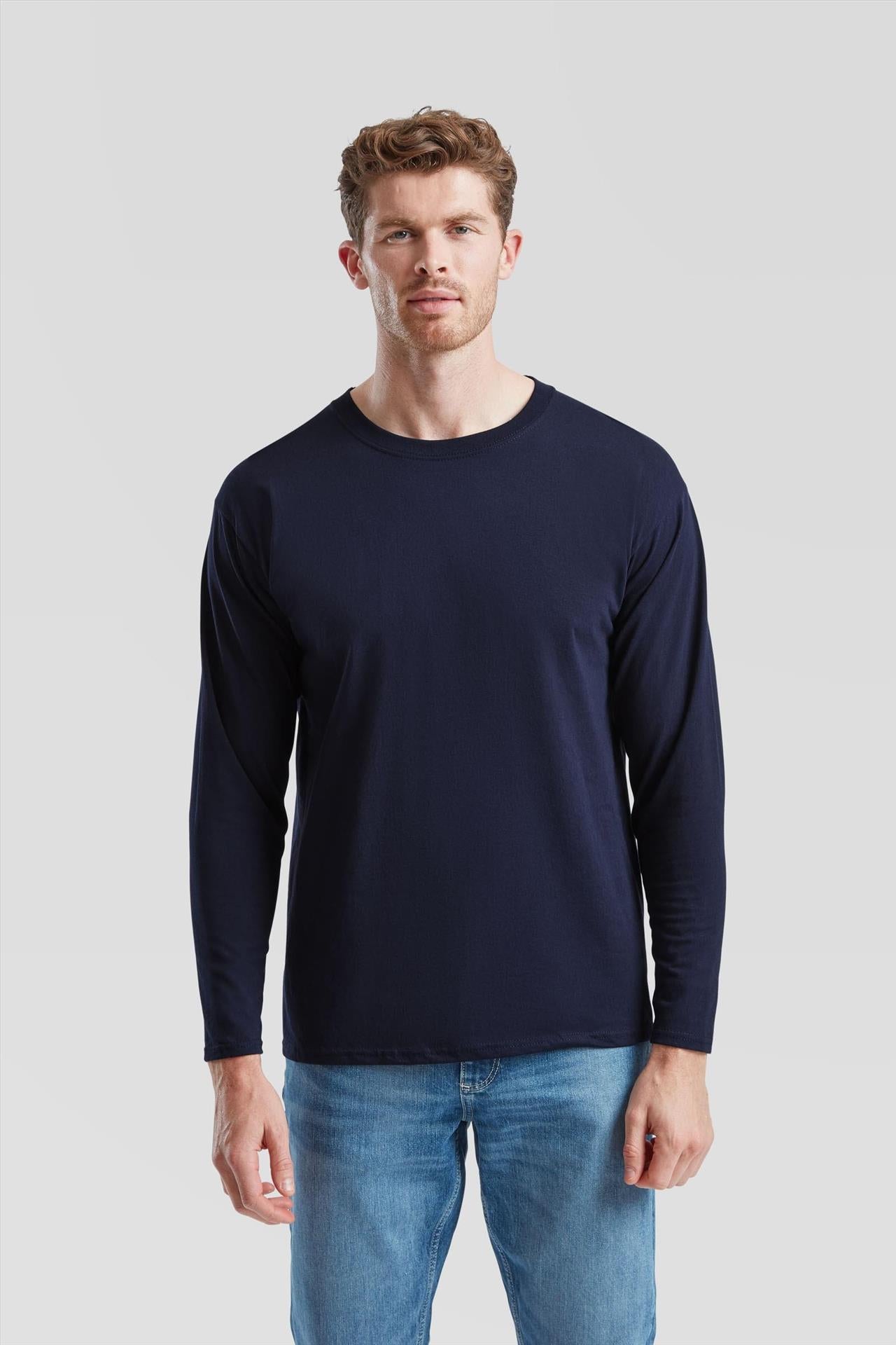 F61038 - FotL Valueweight Open End 165 Regular Fit L/S Tee Adult