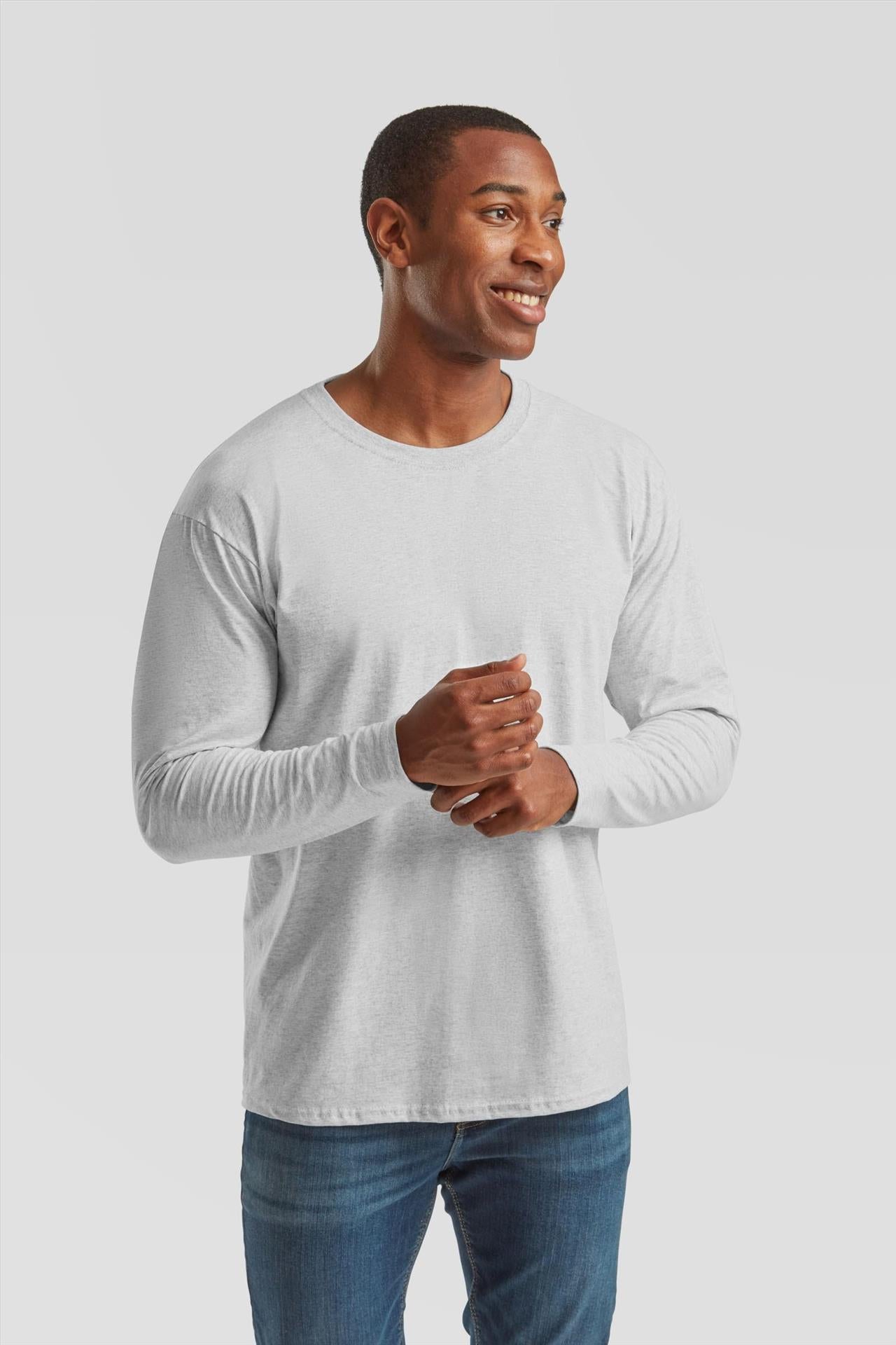 F61038 - FotL Valueweight Open End 165 Regular Fit L/S Tee Adult