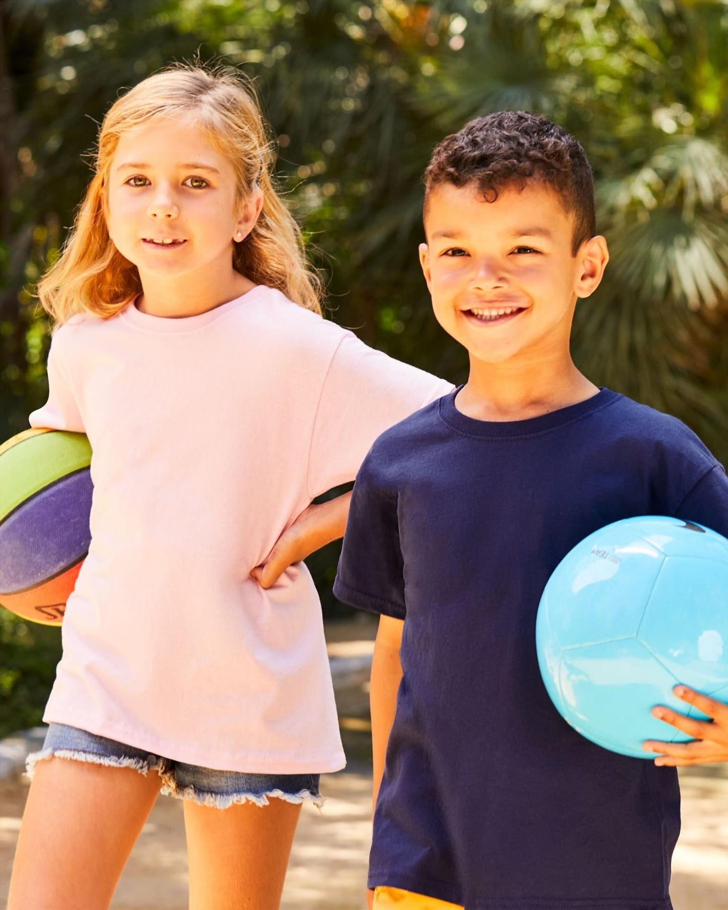 F61033 - FotL Valueweight Open End 165 Regular Fit Tee Kids