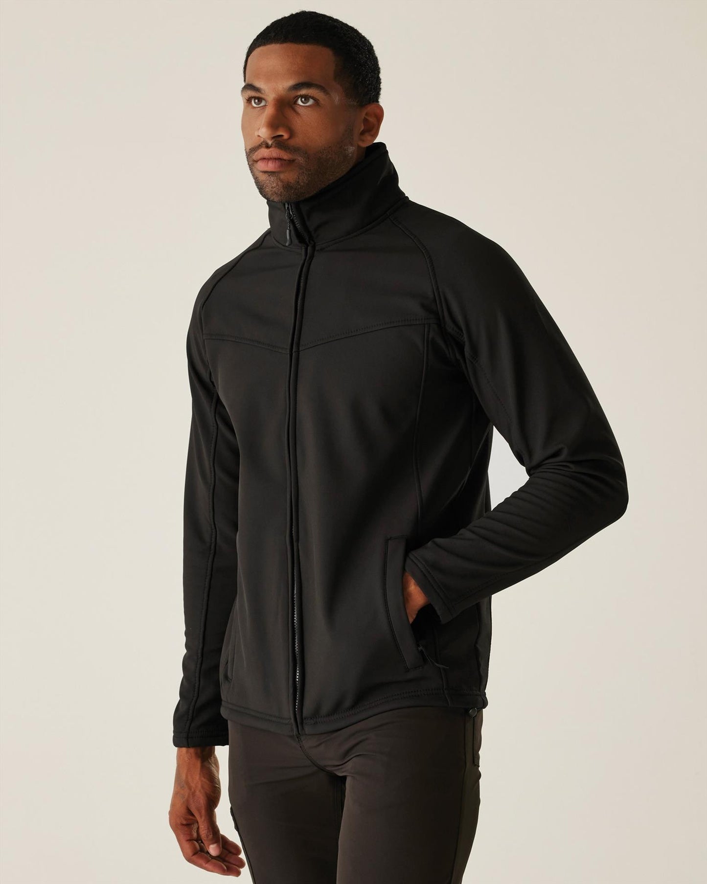 RTRA642 - Regatta Uproar 270 2 Layer Softshell F/Z Adult