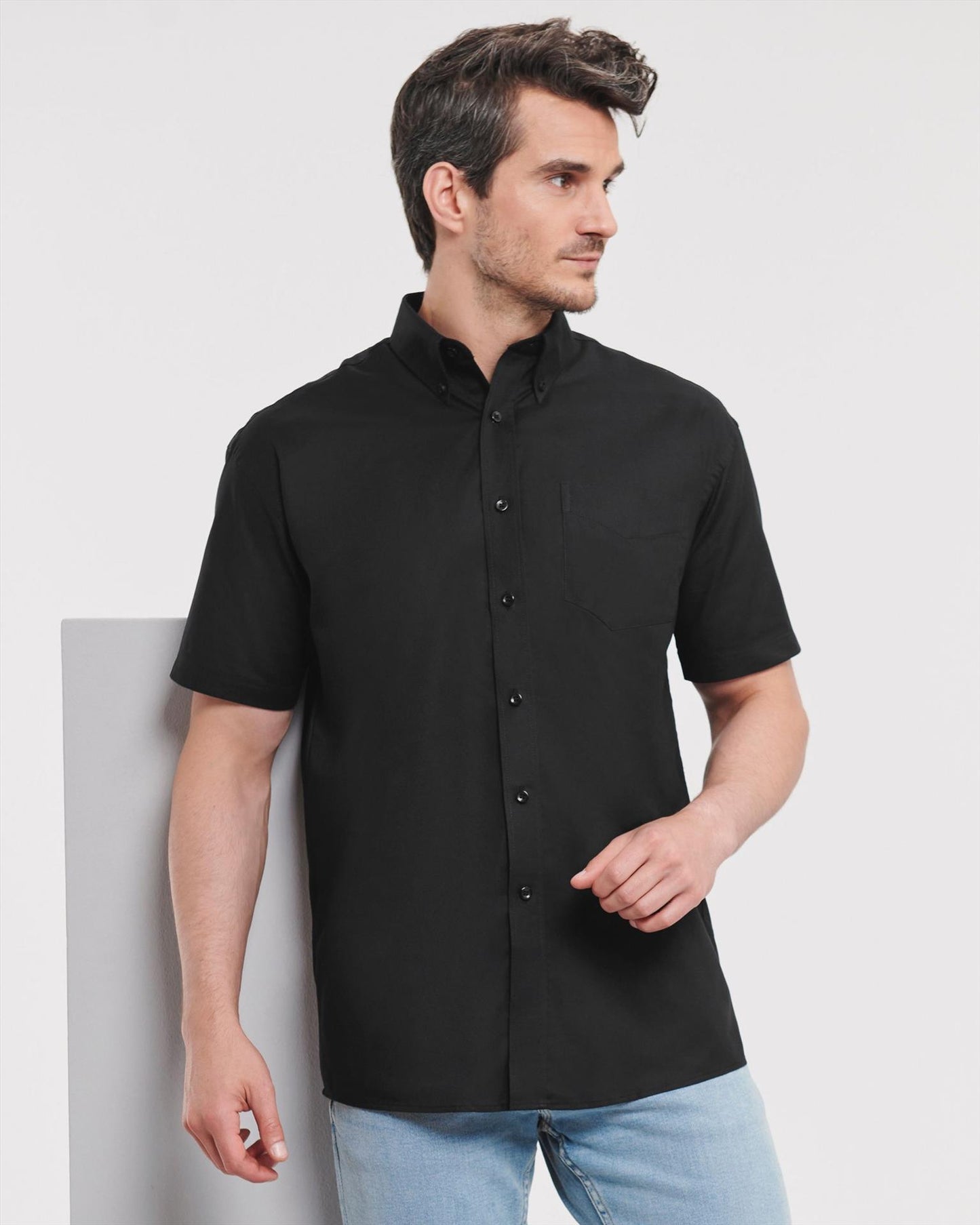 R933M - Russell Athletic Oxford 135 Classic Fit S/S Shirt Adult