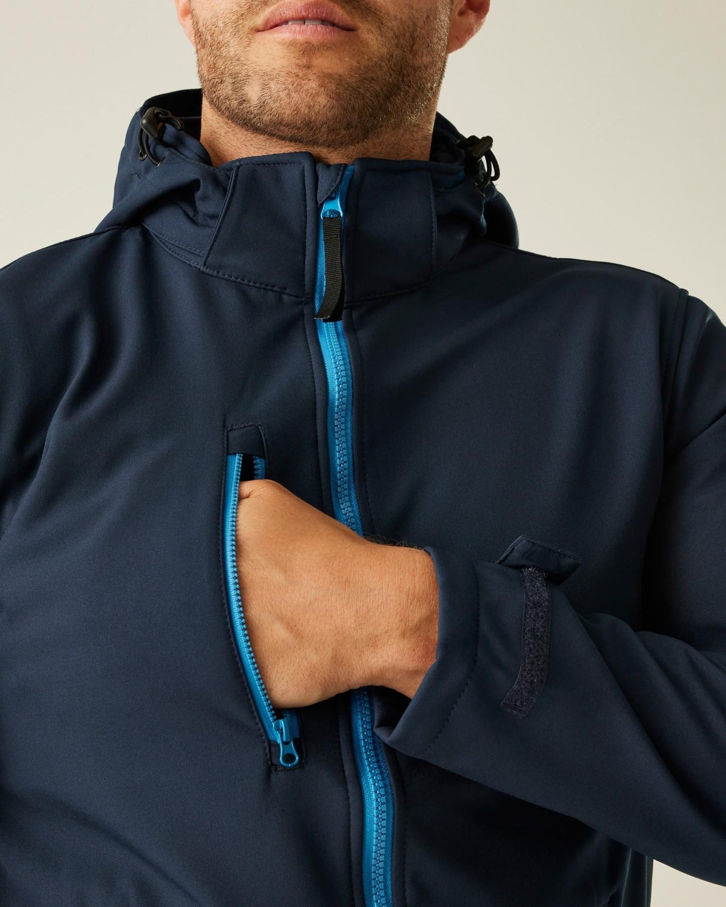 RTRA701 - Regatta Venturer 300 3 Layer Hooded Softshell F/Z Adult
