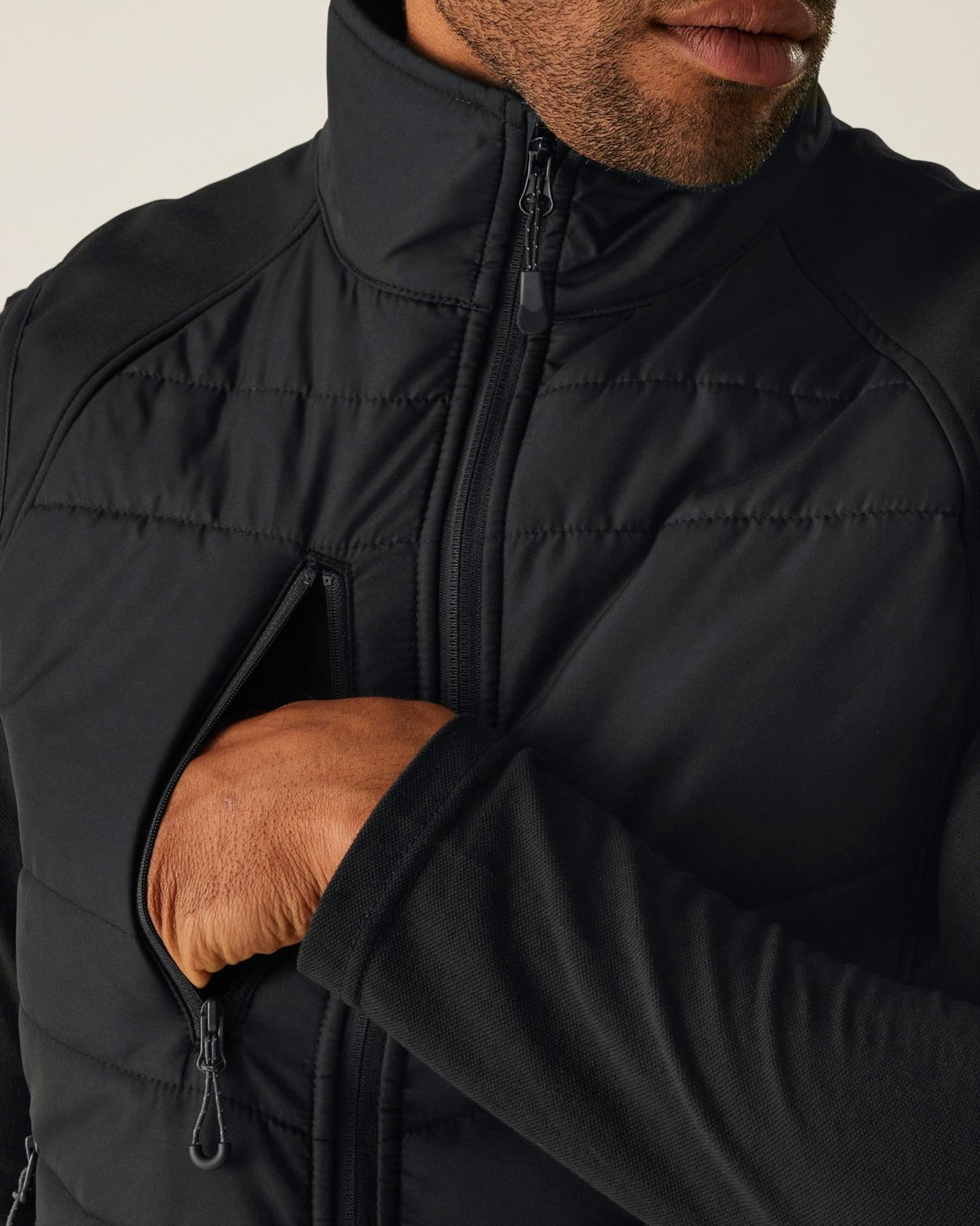 RTRB203 - Regatta Pro Universal Hybrid Bodywarmer Adult